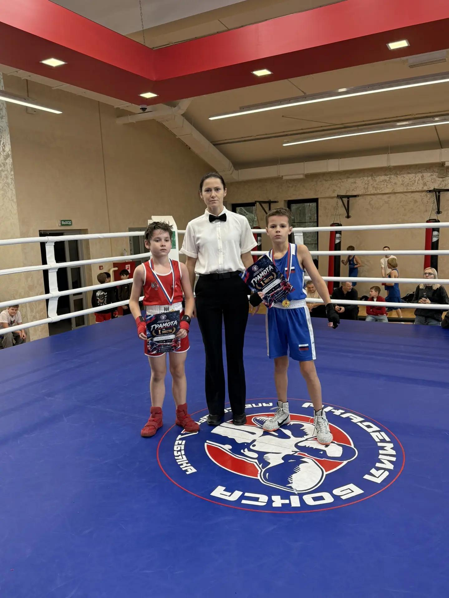Юбилейный ринг: 10 лет вместе! 🥊🔥